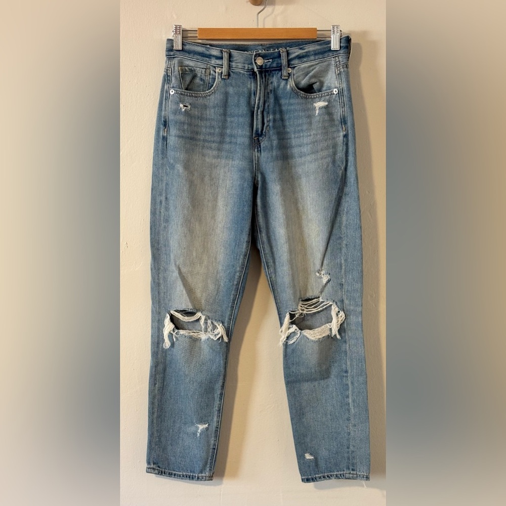 American Eagle Outfitters Womens 4 Short Mom Jeans High Rise Distressed Knees